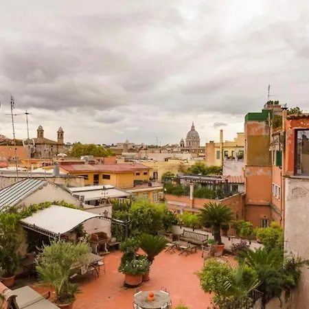 Penthouse Close To S Peter Basilica *