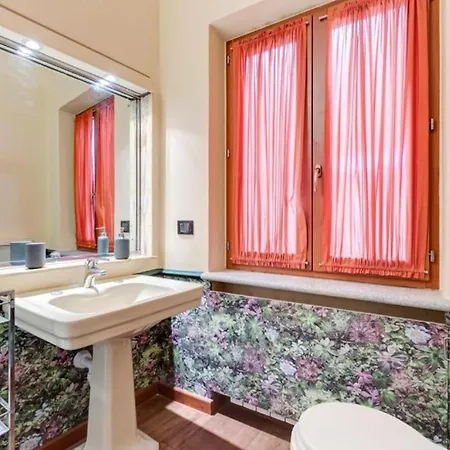 Penthouse Close To S Peter Basilica *